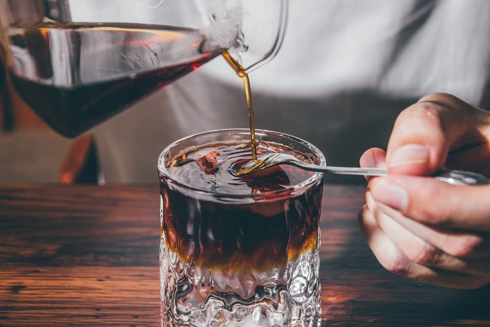 Photo-of-coffee-being-prepared-in-a-beautiful-glass-bottle
